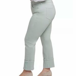 NYDJ Plus Marilyn Straight cuffed tomatillo mint green Jeans size 22W